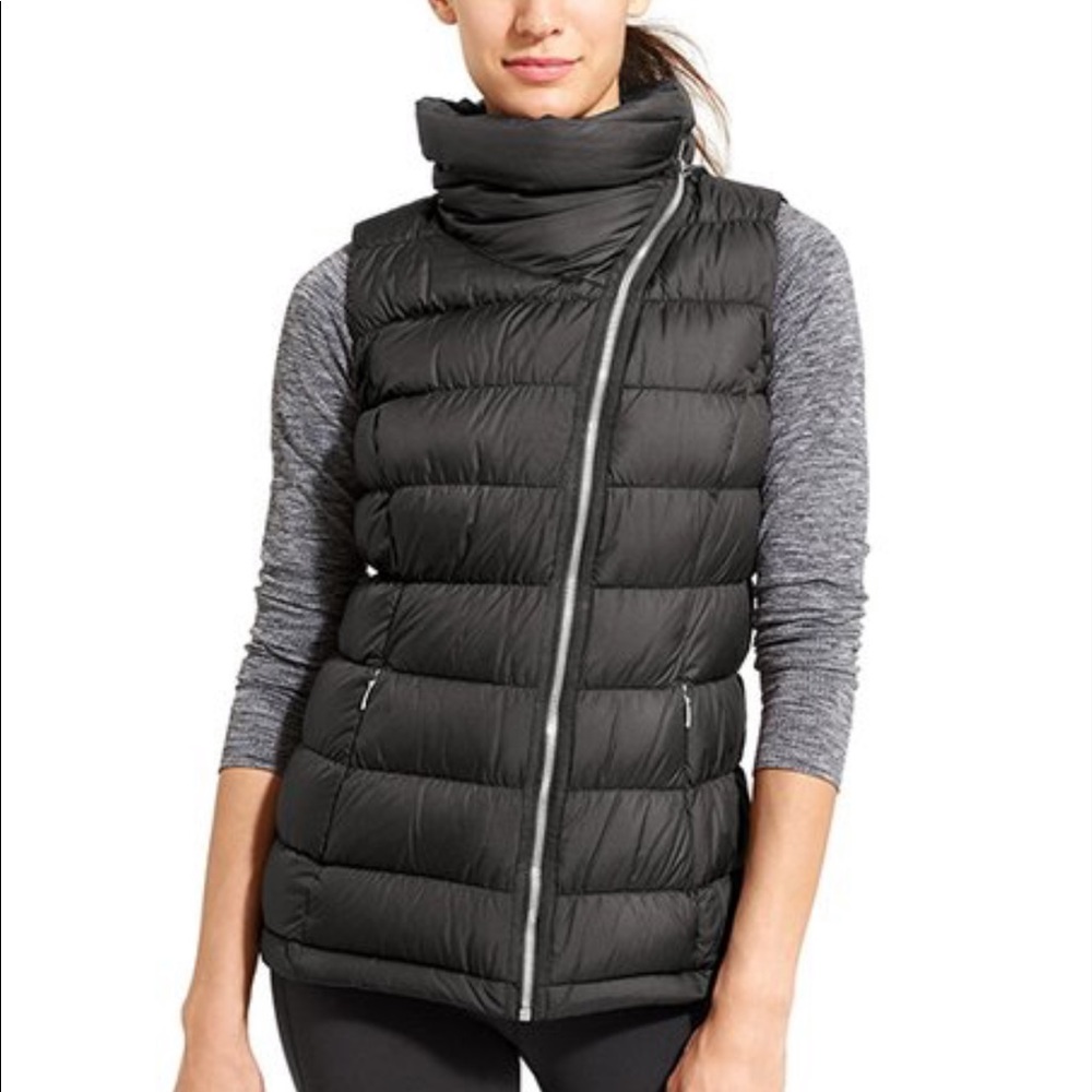 Athleta Black Downabout Vest